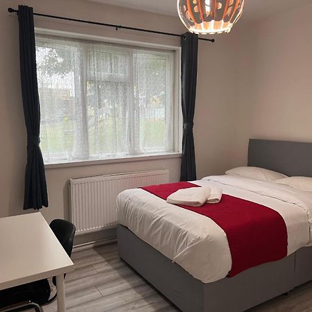Apartamento Starlet Stepney Londres Exterior foto